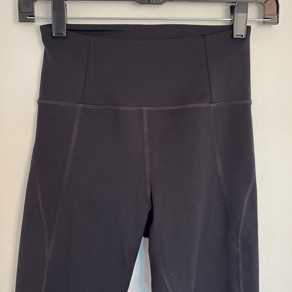 Girlfriend Collective Compressive Leggings - Picture 6 of 9